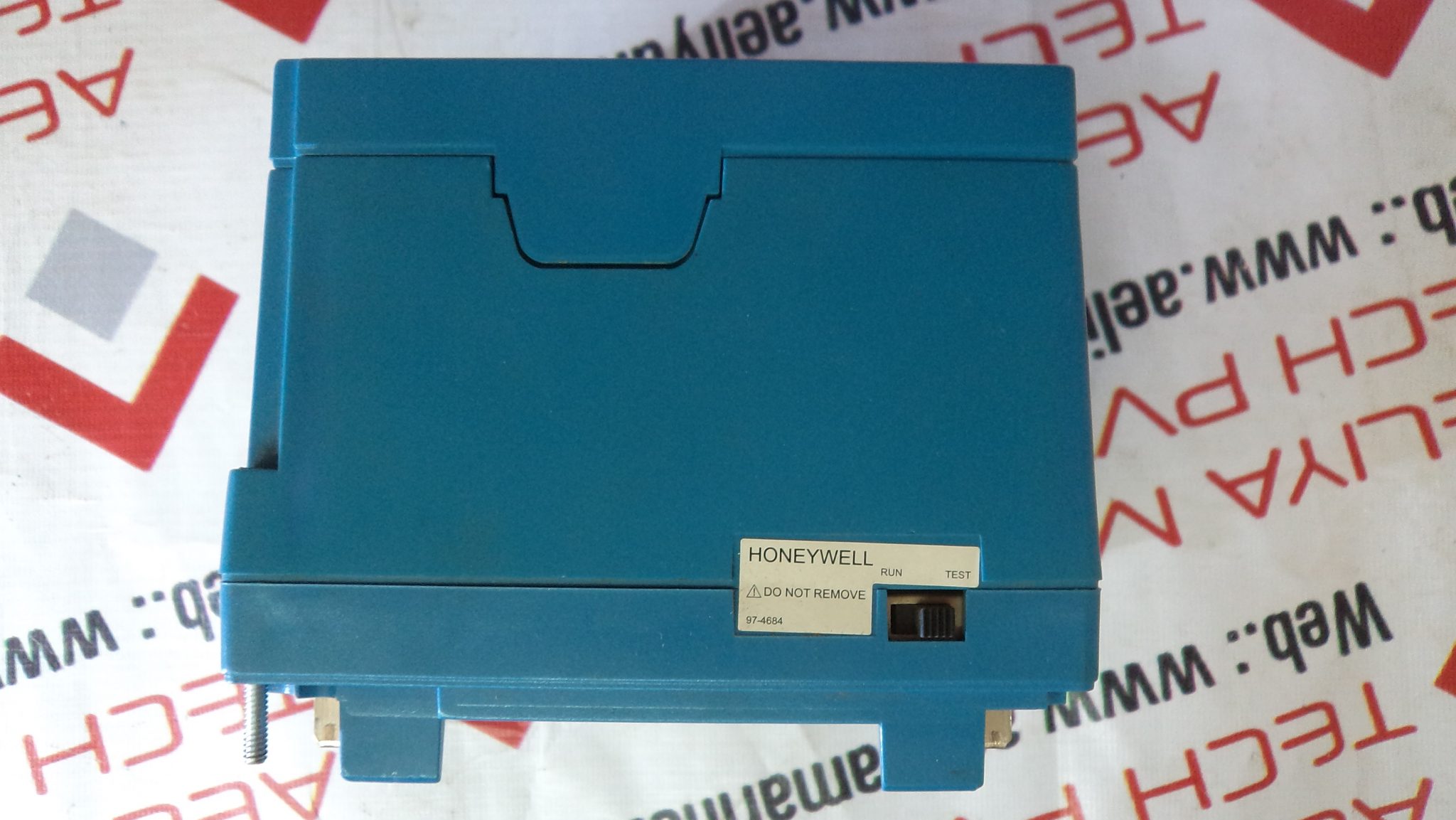 HONEYWELL 7800 SERIES BURNER CONTROL EC7850 A 1072 Aeliya Marine