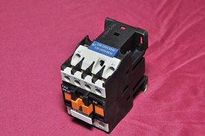 TELEMECANIQUE CA2DN31M7 RELAY CONTACTOR