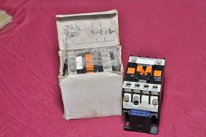 TELEMECANIQUE CA2DN31M7 RELAY CONTACTOR