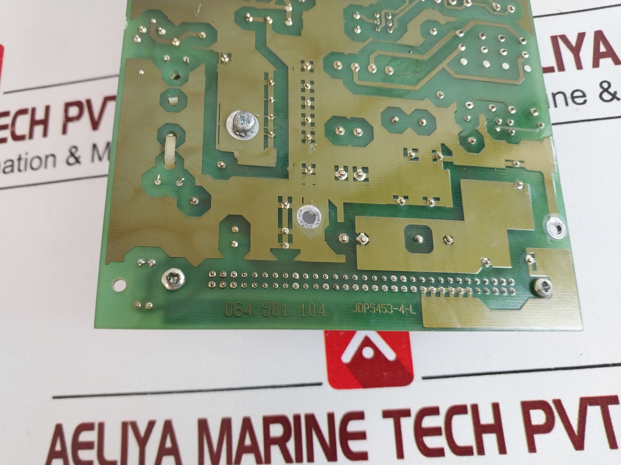 SOREN T.LYNGSO 064.581.104 PCB CARD REV: 3