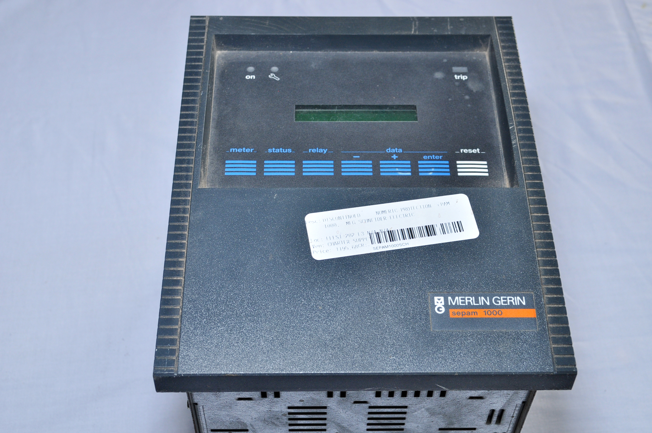 MARLIN GERIN SEPAM 1000 S05 LX S01 XOA TBN SUBSTATION