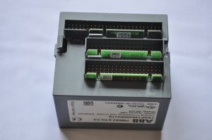 ABB PM582-ETH C2 CENTRAL PROCESSING UNIT 512KB ETHERNET 1SAP140200R0170