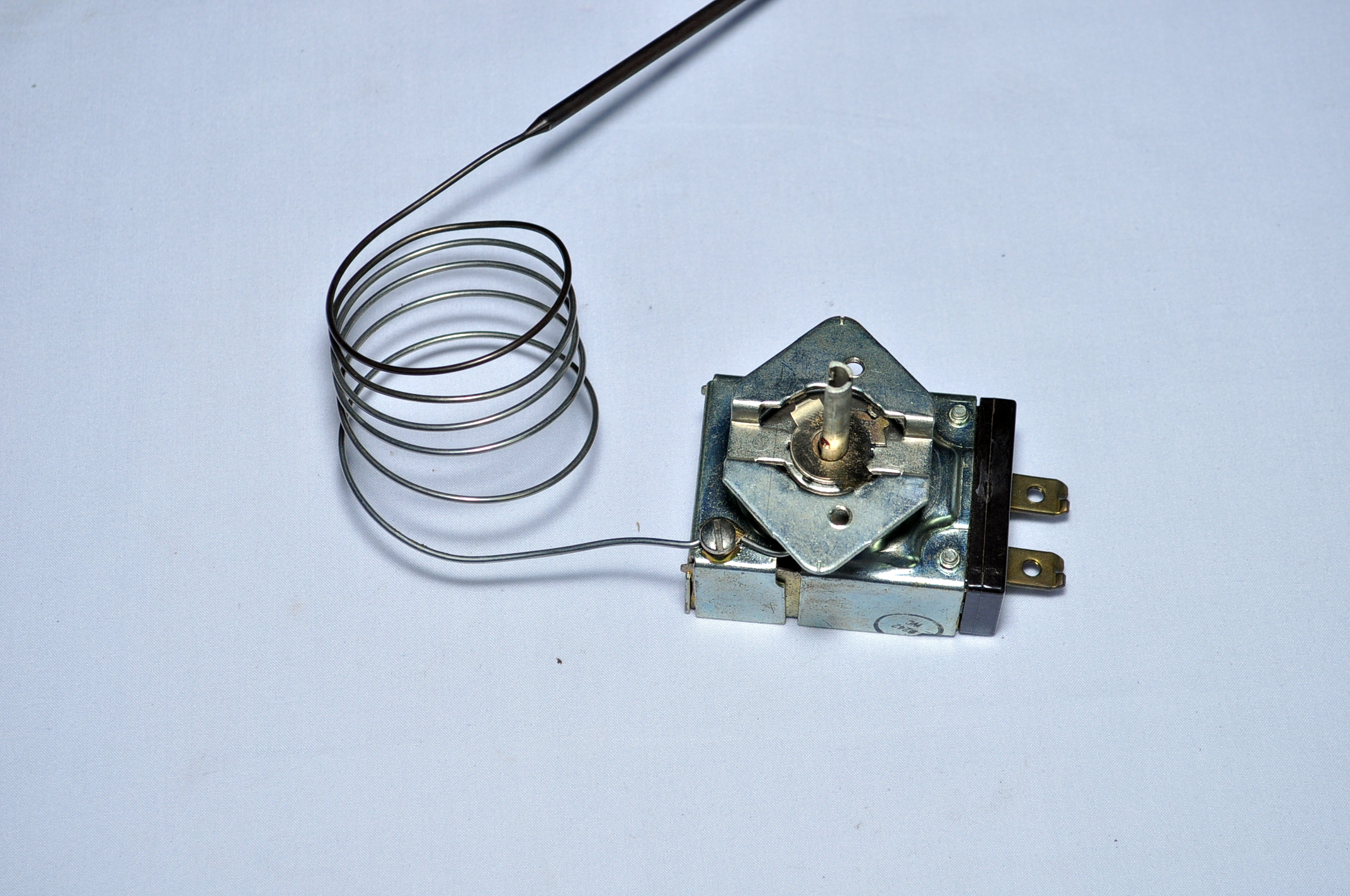 ROBERTSHAW KNP-1-36 THERMOSTAT