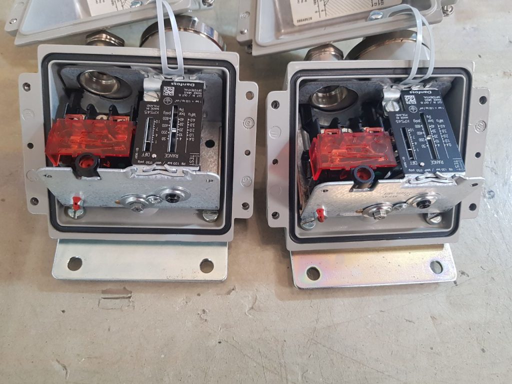 DANFOSS KPS 45 PRESSURE SWITCH 0603121 Aeliya Marine