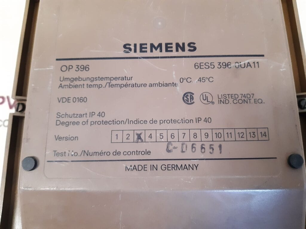 SIEMENS SIMATIC S5 OPERATOR PANEL OP396 6ES5 396 0UA11