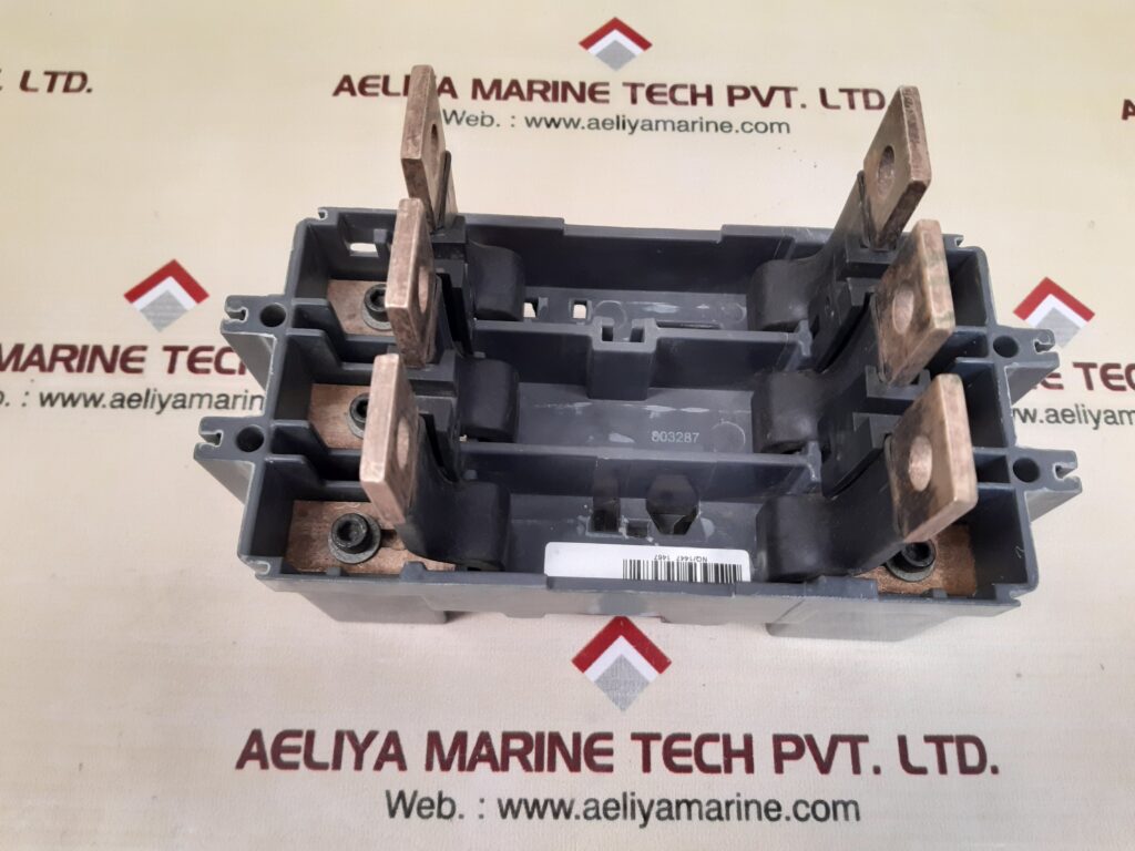 SIEMENS 3VL9300-3HE00 ROTARY DRIVE WITH 3VL9300-4PA30 SOCKET