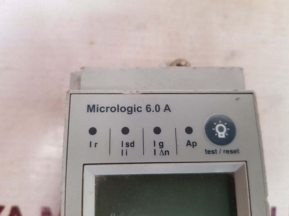 CHNEIDER MICROLOGIC 6.0 A CONTROL UNIT 33593