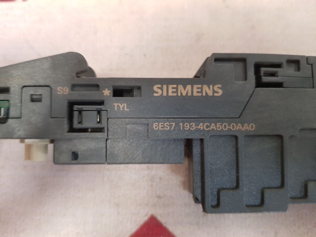 SIEMENS 6ES7 193-4CA50-0AA0 TERMINAL BLOCK TM-E15C26-A1