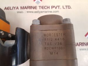 FLOWSERVE 15 39 SN R6 PNEUMATIC ACTUATOR