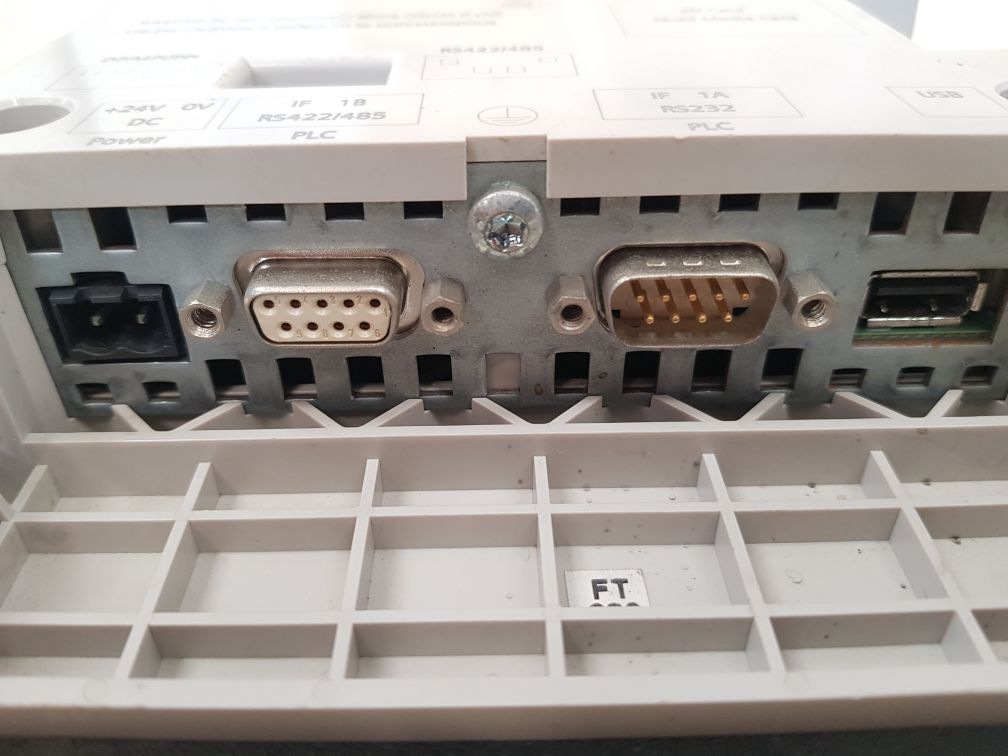 SIEMENS 6AV6 641-0CA01-0AX1 SIMATIC PANEL / OPERATOR PANEL OP77B