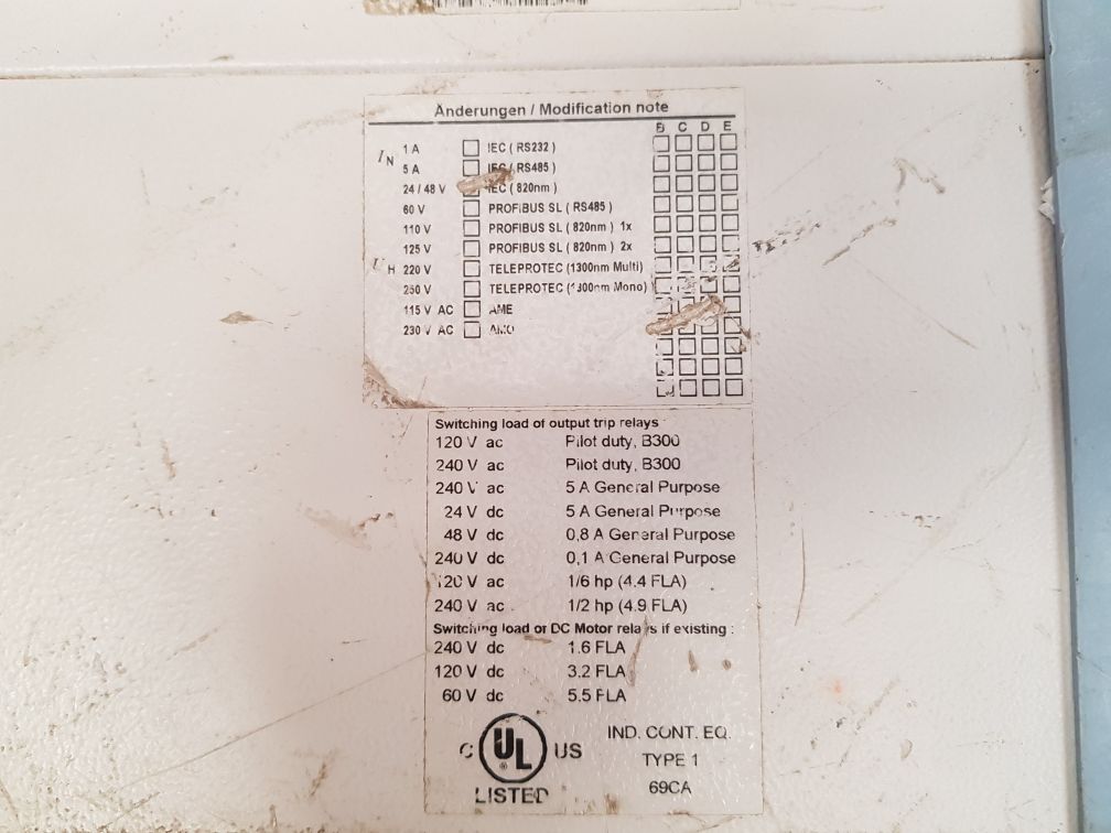 SIEMENS SIPROTEC 7SD6101-4BB09-0BA0 MULTIFUNCTION PROTECTION RELAY