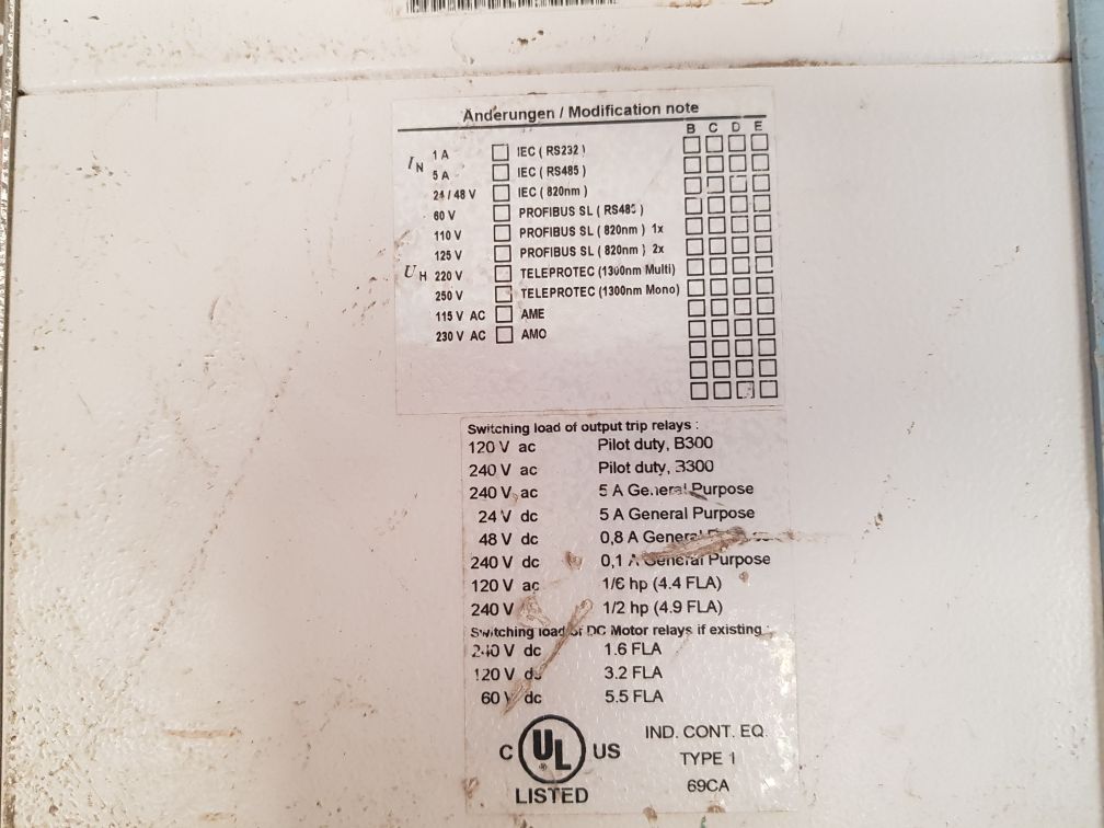 SIEMENS 7SJ6111-5EB20-1HA0 OVERCURRENT PROTECTION AND CONTROL