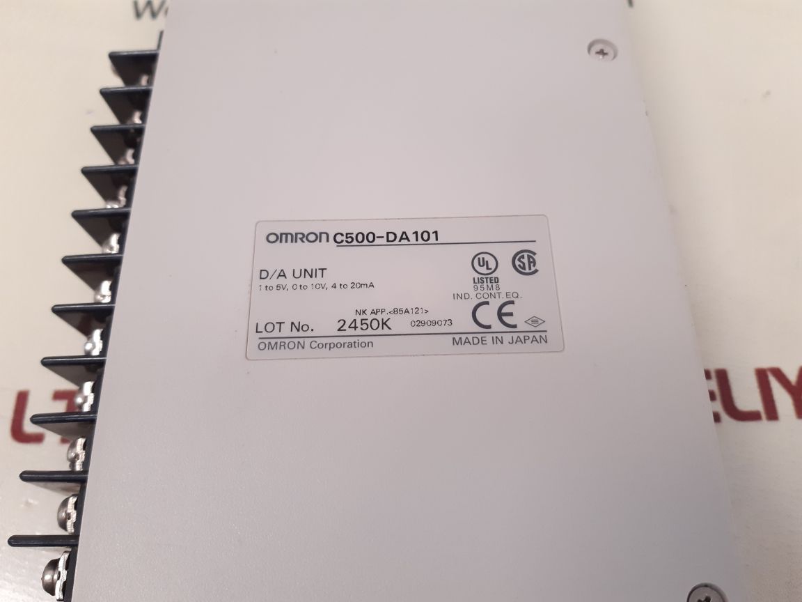 OMRON C500-DA101 D/A UNIT C500-DA101