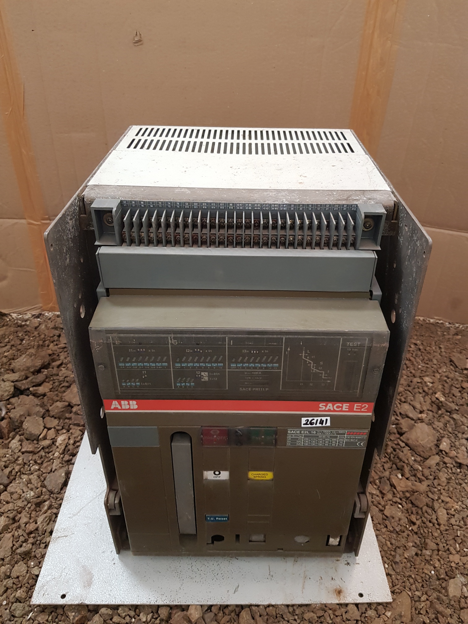 ABB SACE E2L 16 AIR CIRCUIT BREAKER