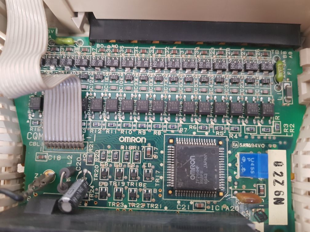 OMRON CQM1-OD214 16 POINT OUTPUT UNIT