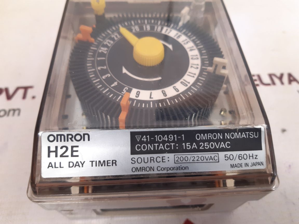 OMRON H2E TIMER 200/220VAC