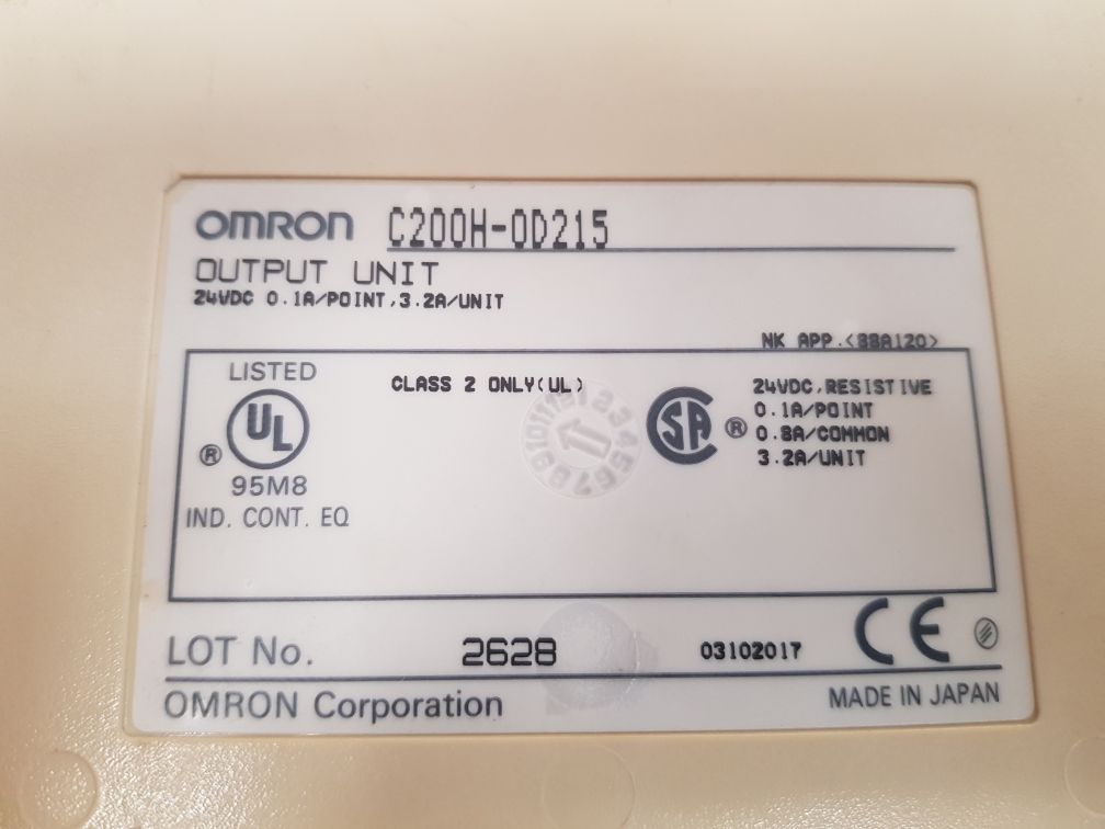 OMRON C200H-OD215 OUTPUT UNIT