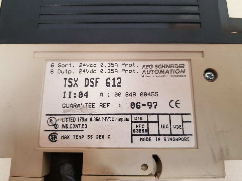 AEG SCHNEIDER SQUARE D MODICON TSX DSF 612 DIGITAL OUTPUT UNIT