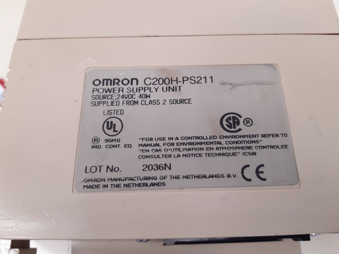 OMRON C200H-PS211 PROGRAMMABLE CONTROLLER