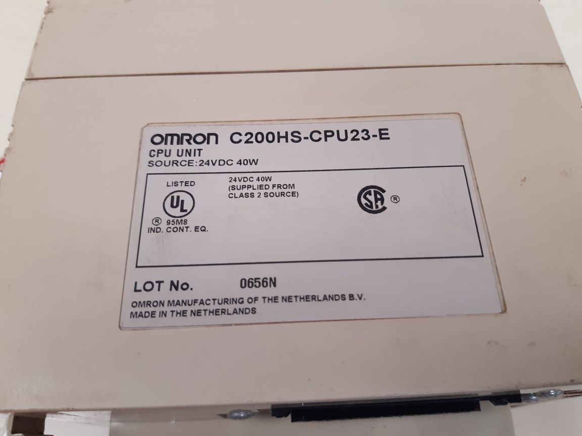 OMRON SYSMAC C200HS PROGRAMMABLE CONTROLLER C200HS-CPU23-E