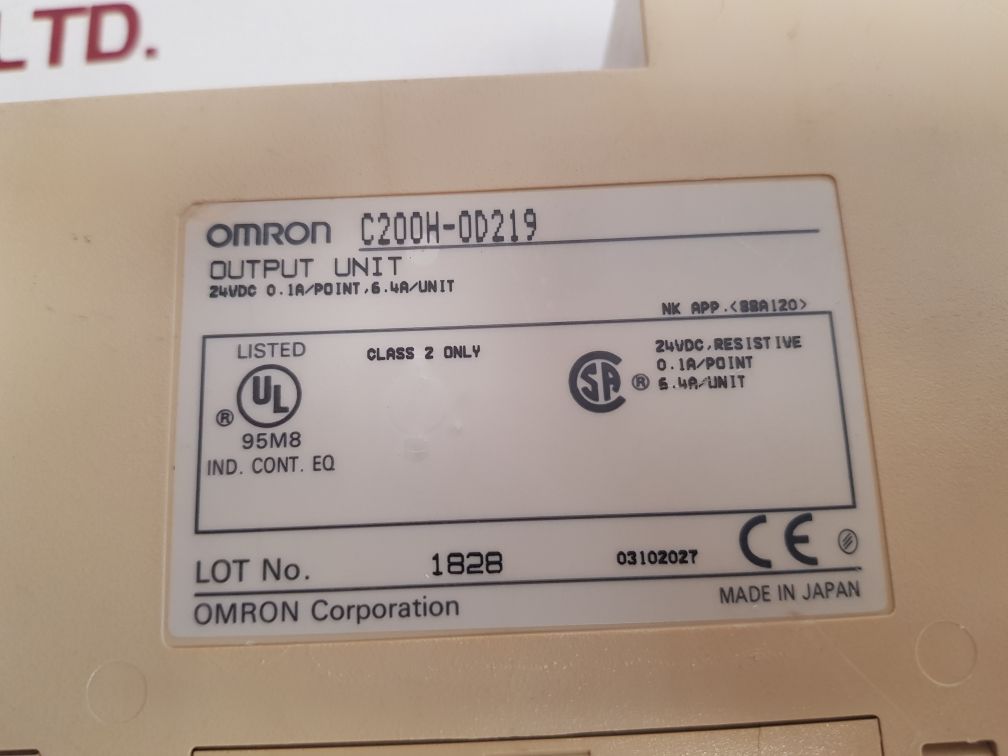 OMRON C200H-OD219 OUTPUT UNIT