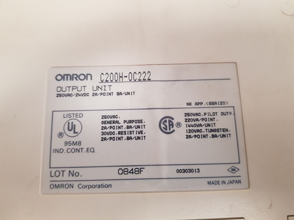 OMRON C200H-0C222 OUTPUT UNIT