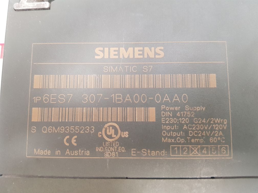 SIEMENS SIMATIC S7 PS307 2A POWER SUPPLY