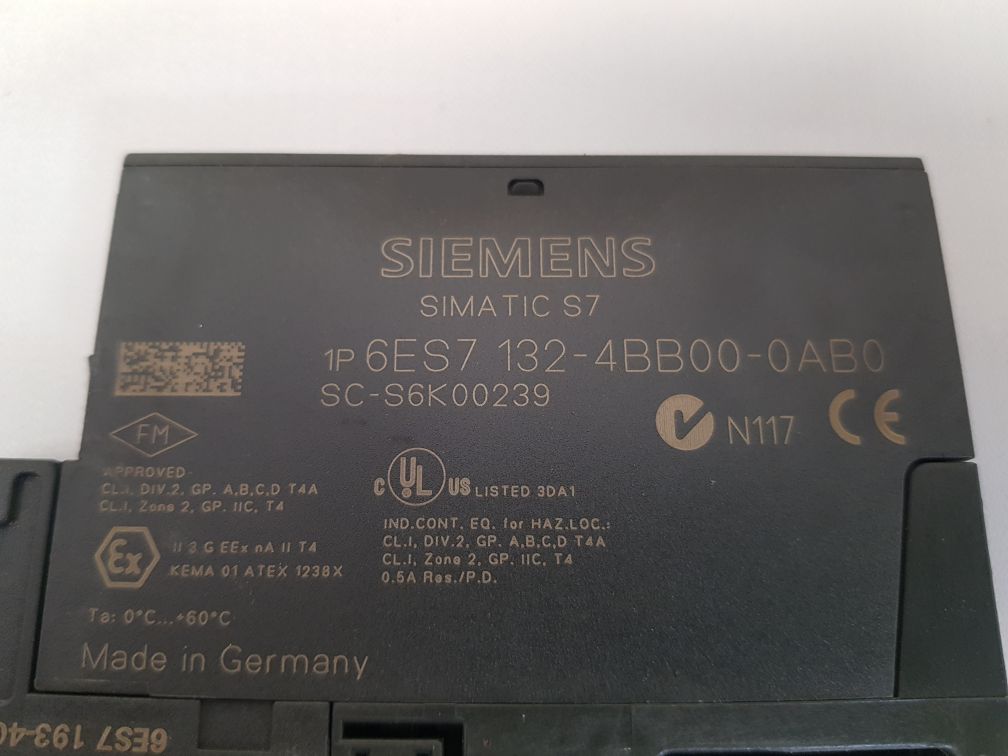 SIEMENS SIMATIC S7 6ES7 132-4BB00-0AB0 DIGITAL INPUT MODULE 6ES7 193-4CB10-0AA0