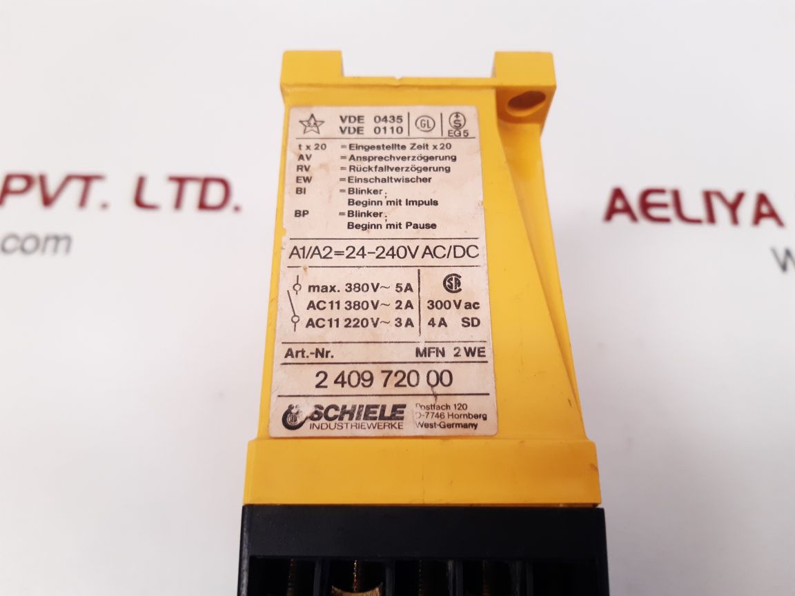 SCHIELE INDUSTRIEWERKE 2.409.720.00 SAFETY MONITORING RELAY