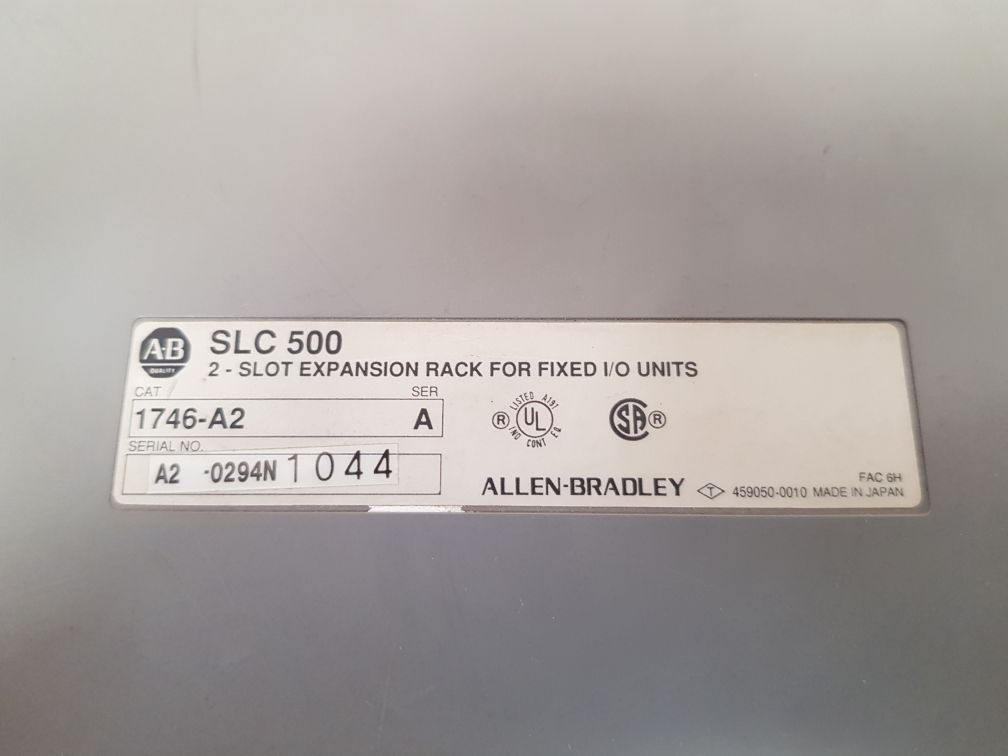 ALLEN-BRADLEY SLC 500 1747-L40L PROGRAMMABLE CONTROLLER PROCESSOR UNIT DC-SINK
