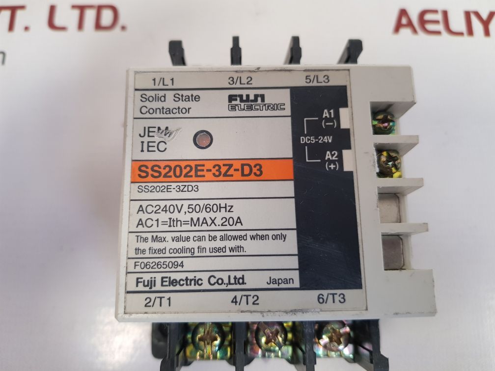 FUJI ELECTRIC SS202E-3Z-D3 SOLID STATE CONTACTOR
