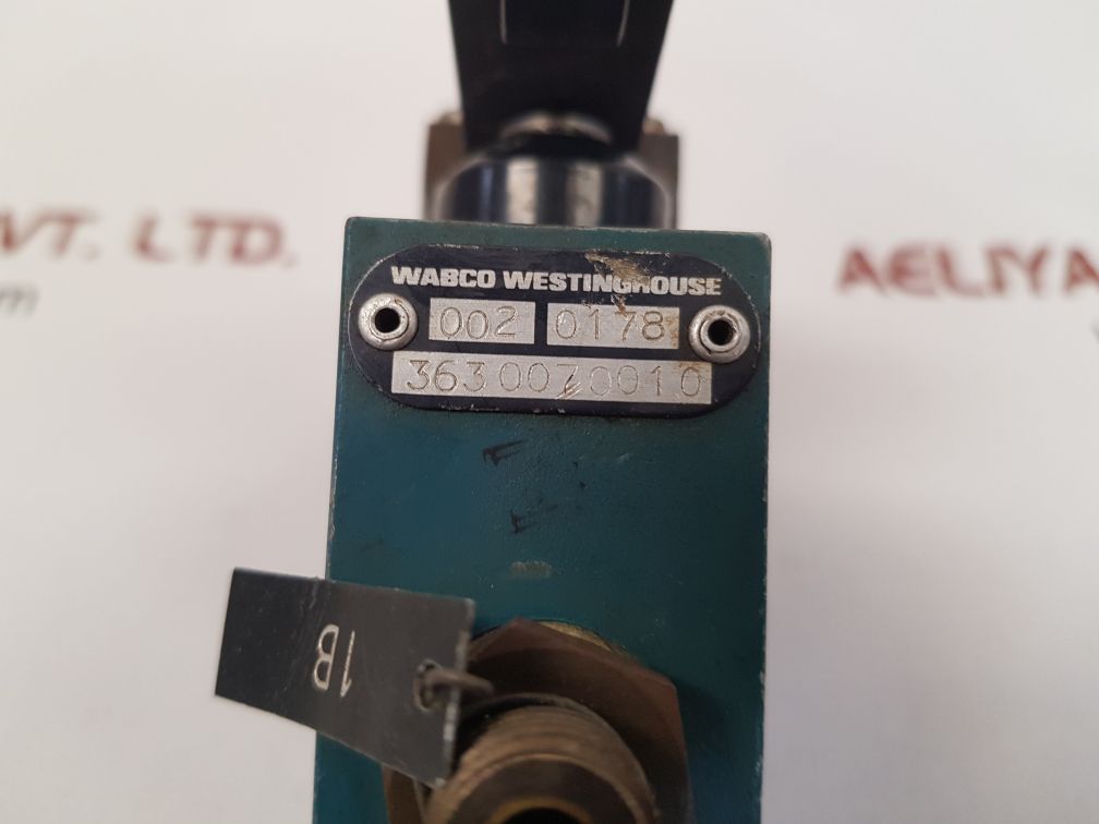 WABCO 3630070010 PNEUMATIC DIRECTIONAL VALVE