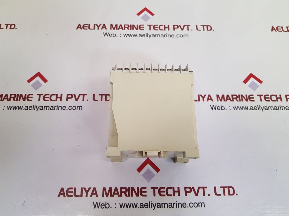 SELCO T2200-12 3-PHASE OVER-CURRENT RELAY