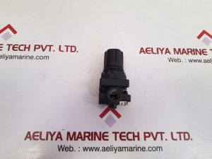 WILKERSON R00-02-000 AIR REGULATOR VALVE