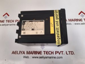 JUMO DICON SM PANEL MOUNT TEMPERATURE CONTROLLER
