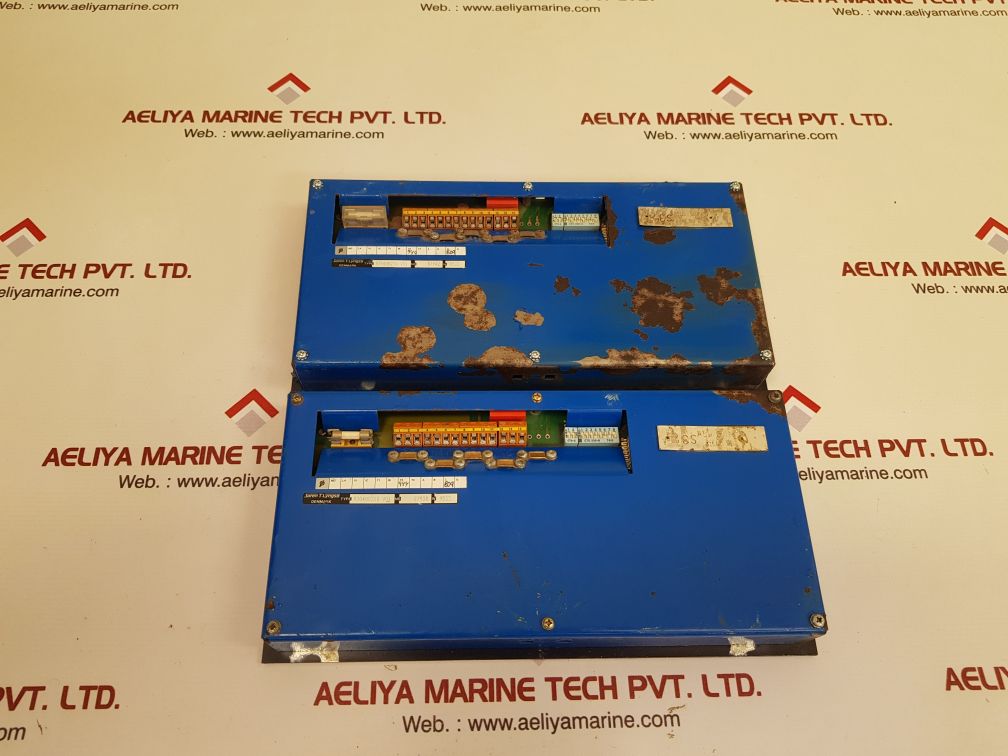 LYNGSO MARINE UMS 2000 BASIC ALARM PANEL