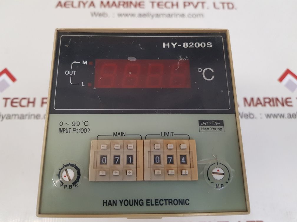 HAN YOUNG HY-8200S-FPMOR04 TEMPERATURE CONTROLLER