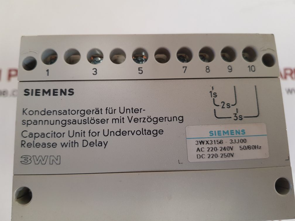 SIEMENS 3WX3156-3J CAPACITOR UNIT FOR UNDERVOLTAGE RELEASE WITH DELAY