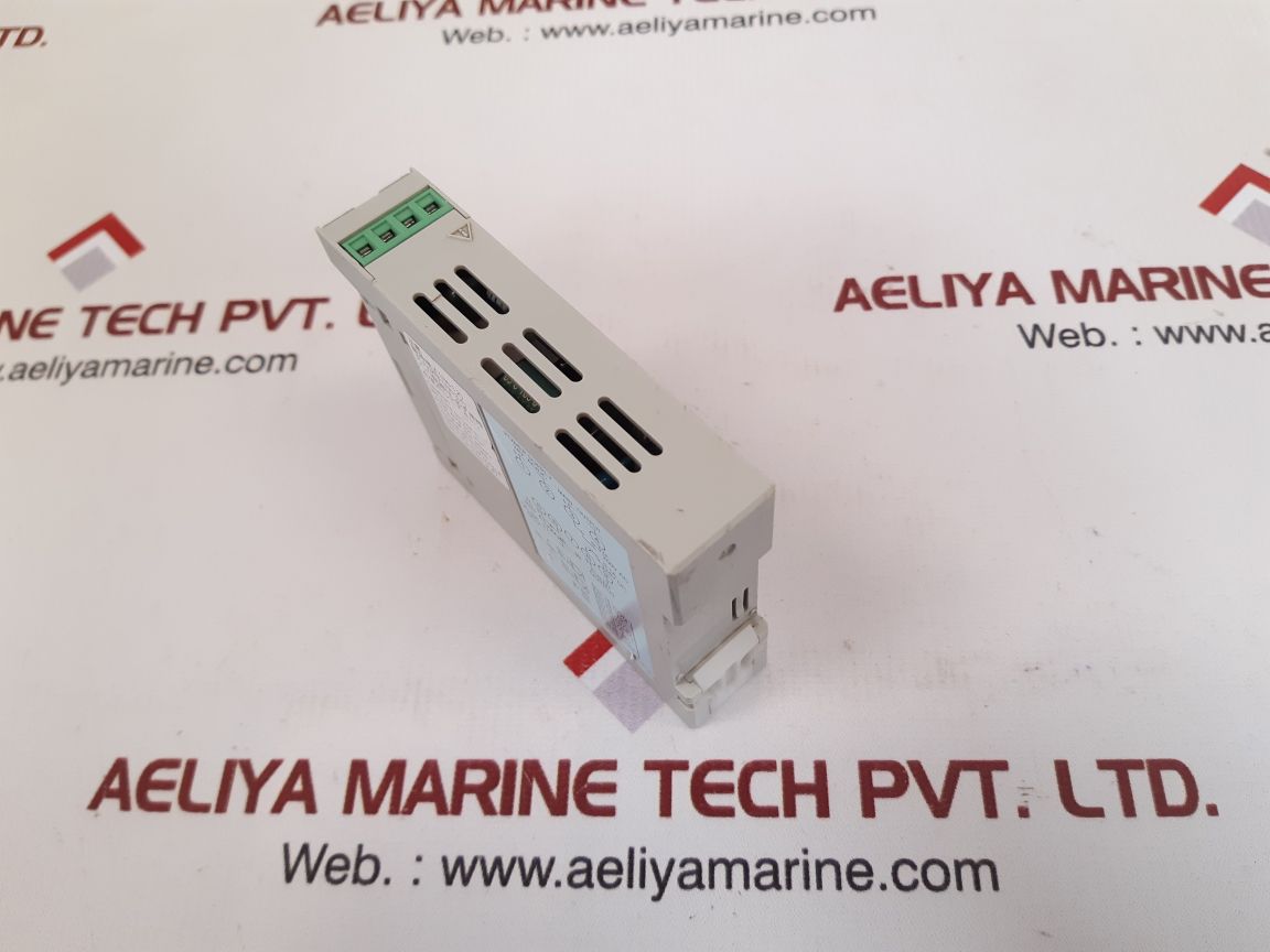 SHINKO DCL-33A-R/M MULTI-RANGE TEMPERATURE CONTROLLER