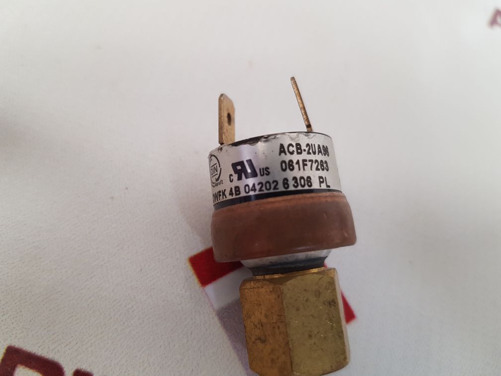 DANFOSS ACB-2UA96 PRESSURE SWITCH