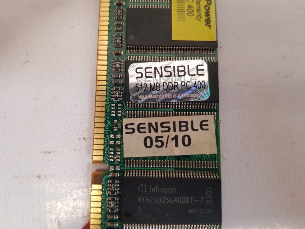 INFINEON HYB25D256400BT-7 512MB PC400 SERVER MEMORY RAM