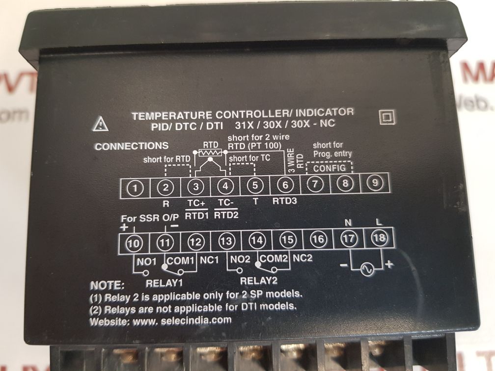SELEC DTC303 TEMPERATURE CONTROLLER/INDICATOR SELEC
