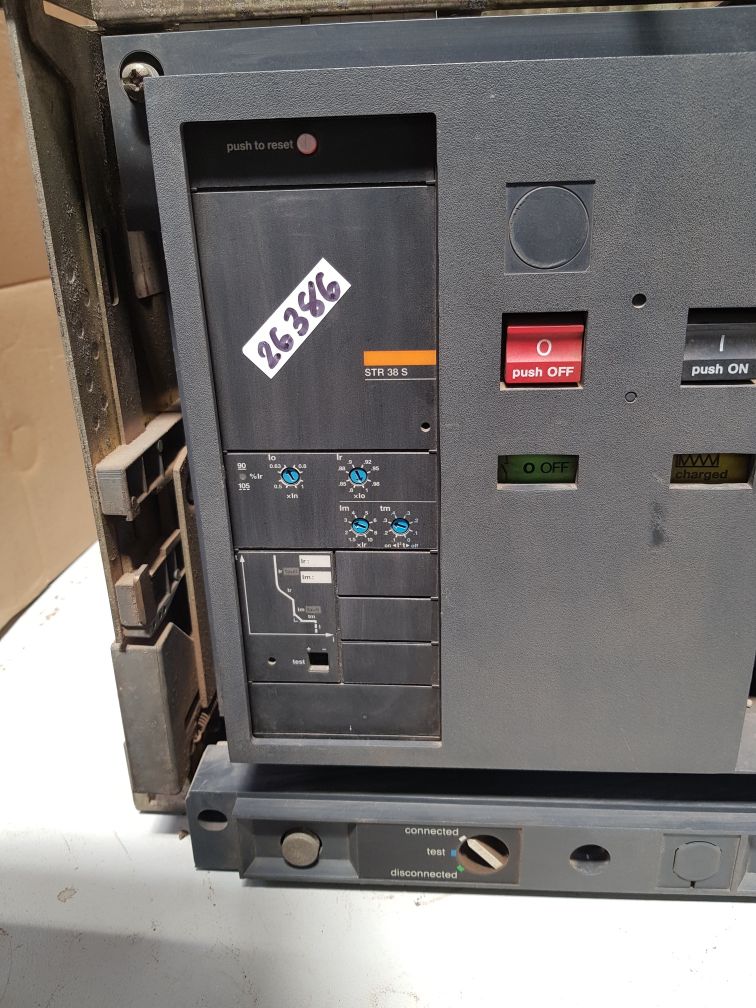 MERLIN GERIN M25 H2 MASTERPACT CIRCUIT BREAKER