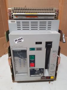 HYUNDAI HIAN12 3 POLES AIR CIRCUIT BREAKER