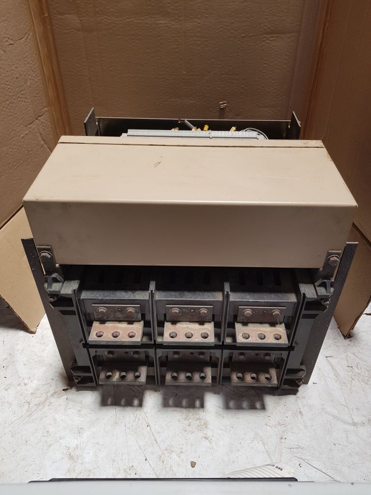 MERLIN GERIN M16 N1 MASTERPACT CIRCUIT BREAKER