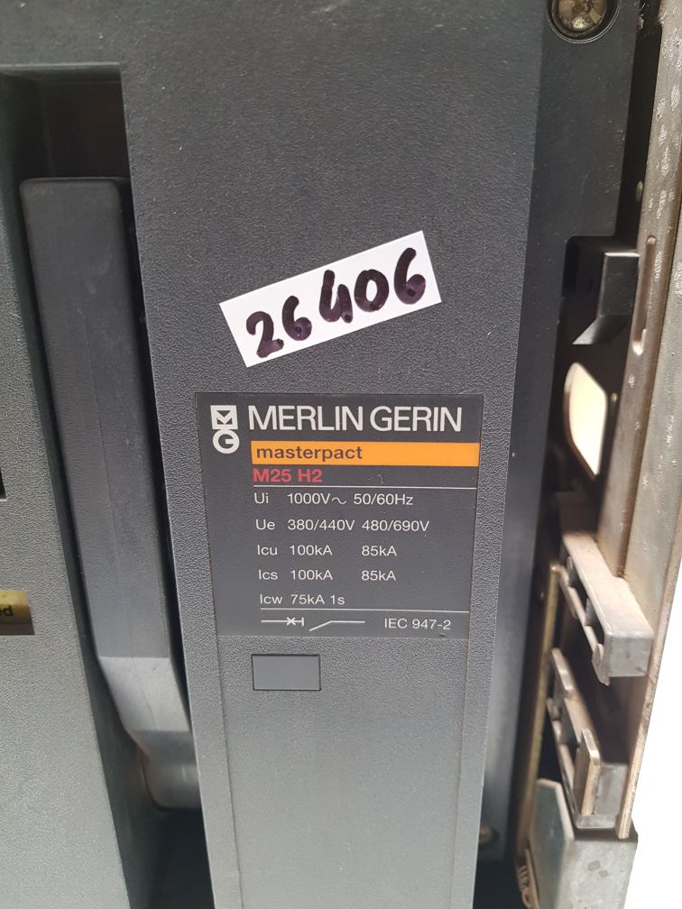 MERLIN GERIN M25 H2 MASTERPACT CIRCUIT BREAKER