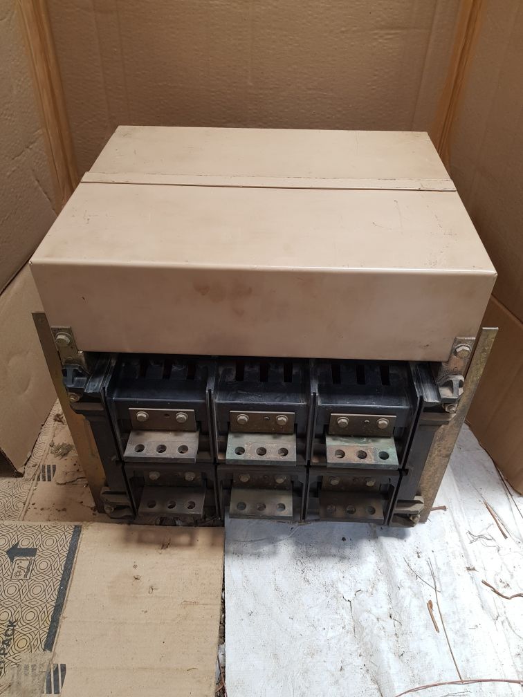 MERLIN GERIN M16 H1 MASTERPACT CIRCUIT BREAKER