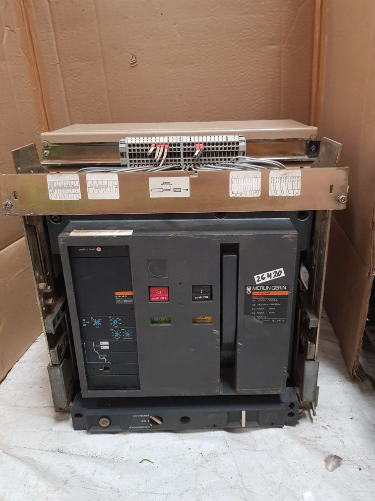 MERLIN GERIN M20 H2 MASTERPACT CIRCUIT BREAKER 2000A