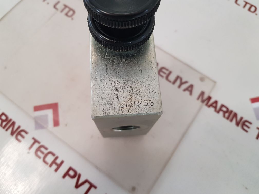 INTEGRATED HYDRAULICS 2FR55R4W55S377AG VALVE BLOCK JH1238