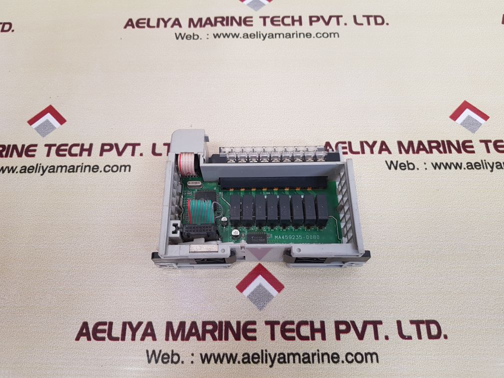 ALLEN-BRADLEY 1769-OW8I SER:B COMPACT I/O OUTPUT MODULE